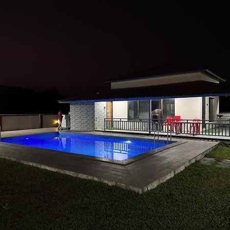 S K Farm Villa Poinad Exterior foto