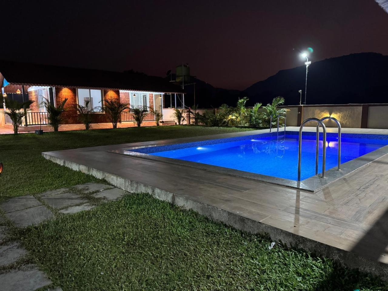 S K Farm Villa Poinad Exterior foto
